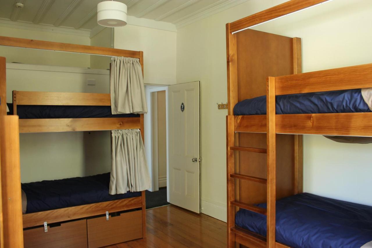 Haka Lodge Ponsonby Оукланд Екстериор снимка