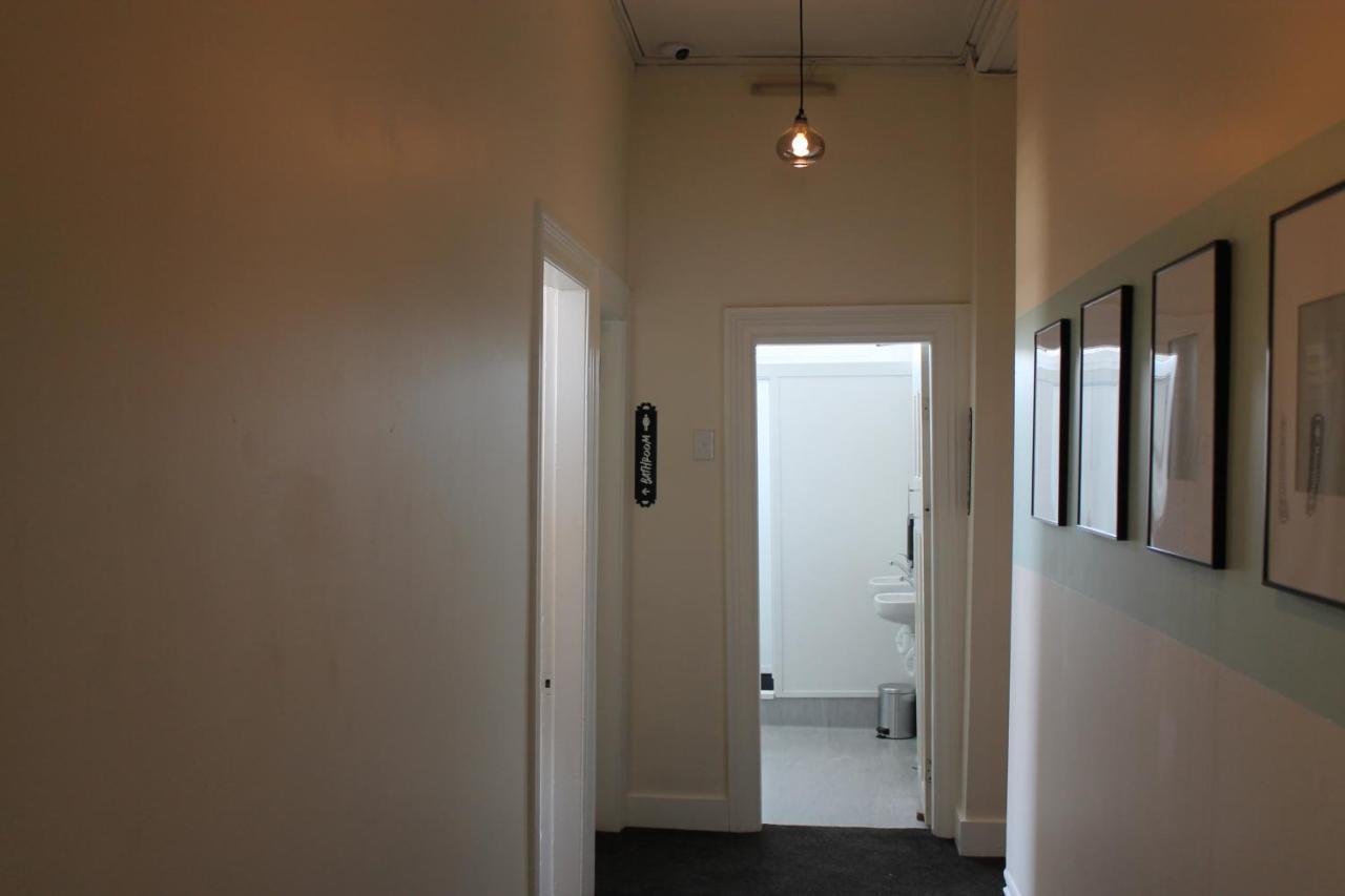 Haka Lodge Ponsonby Оукланд Екстериор снимка