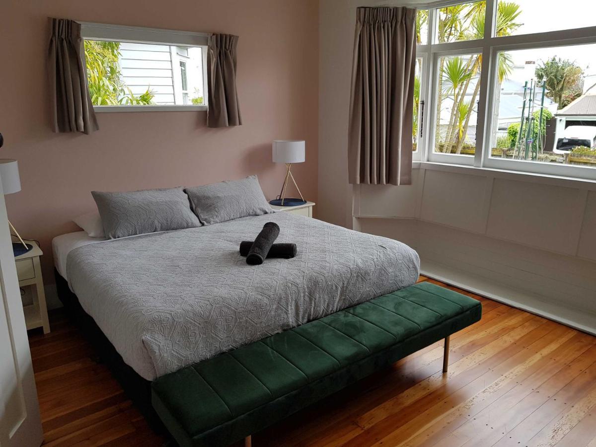 Haka Lodge Ponsonby Оукланд Екстериор снимка